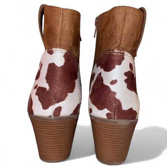 Sugar Boots Ankle Boots Faux Suede Cowhide Print Western Boots BRN/WHT SZ 8-1/2 - Picture 5 of 9